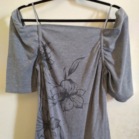 Dress - Picture 1 of 1